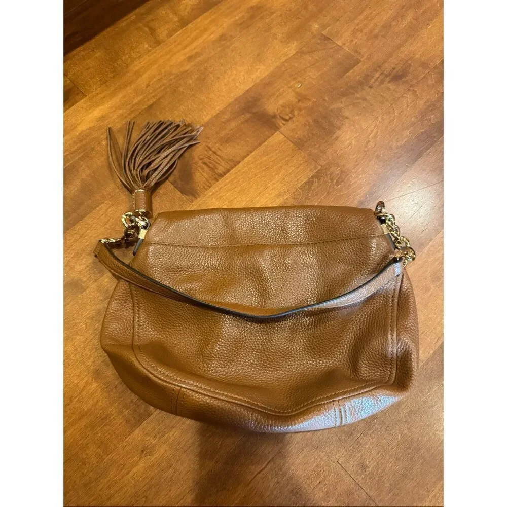 Woman’s Michael Kors, leather brown shoulder bag